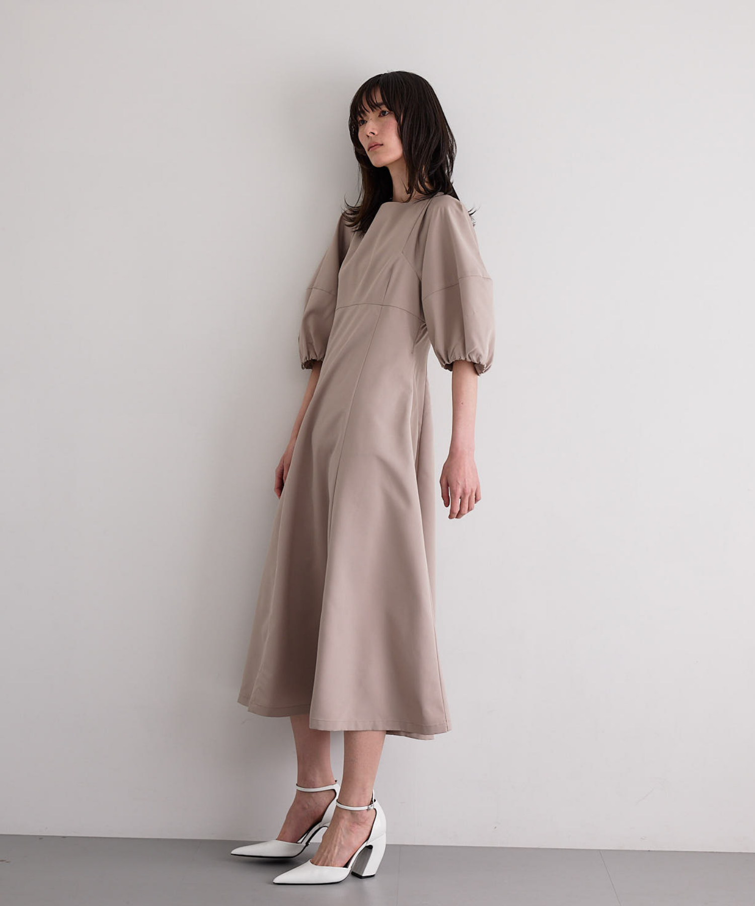 JENA♡コクーン　半袖ロングワンピース【FREE】グリーン　ボリュームスリーブ コクーンスリーブワンピース – N WITH.