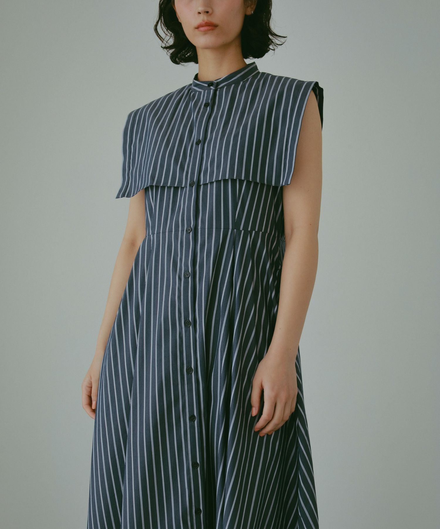 【新品】ストライプ柄 N With ケープシャツワンピース ケープシャツワンピース – N WITH.
