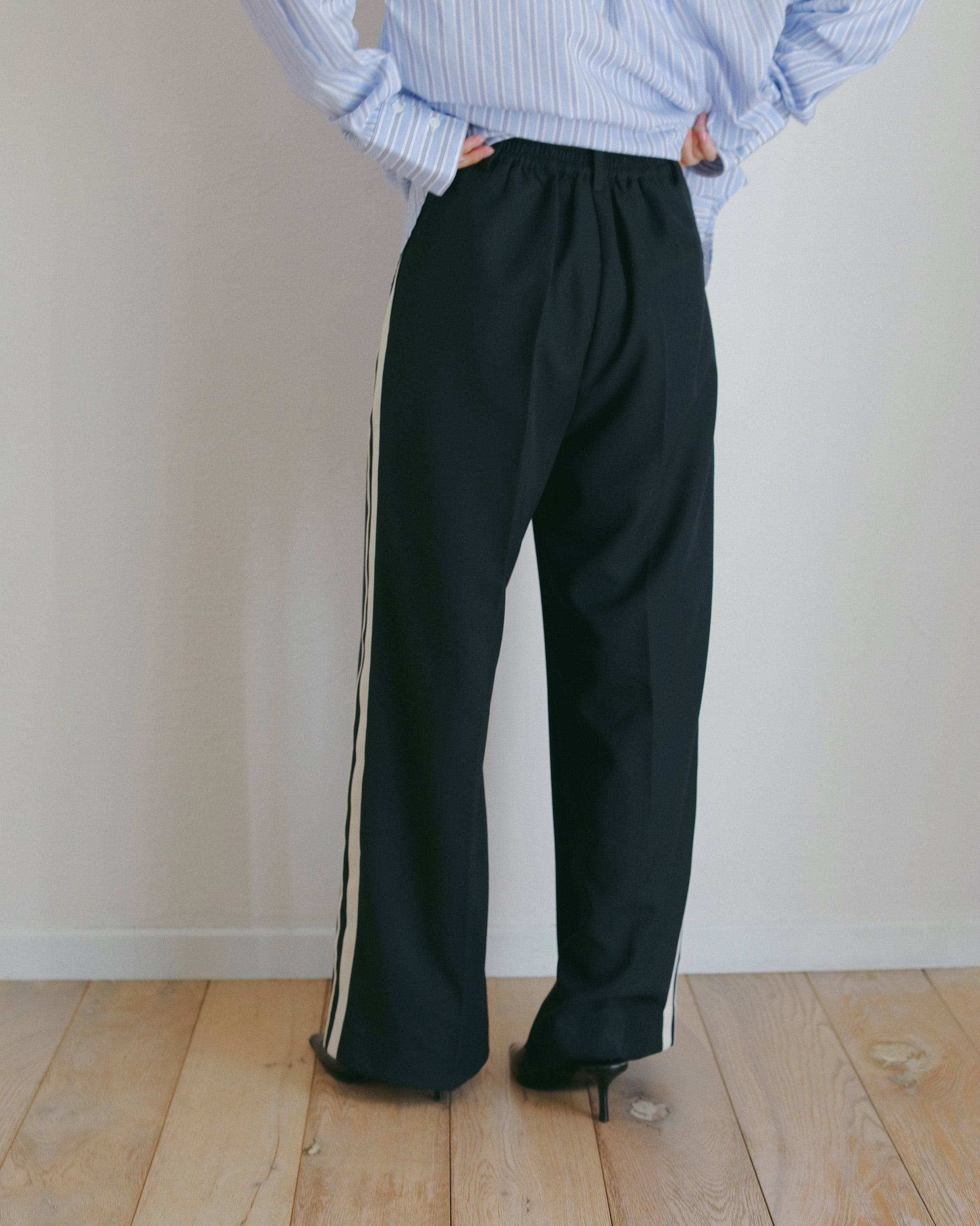 REFLEM サイドラインパンツ BLACK アウトレット 価格ファッション - REFLEM サイドラインパンツ BLACK