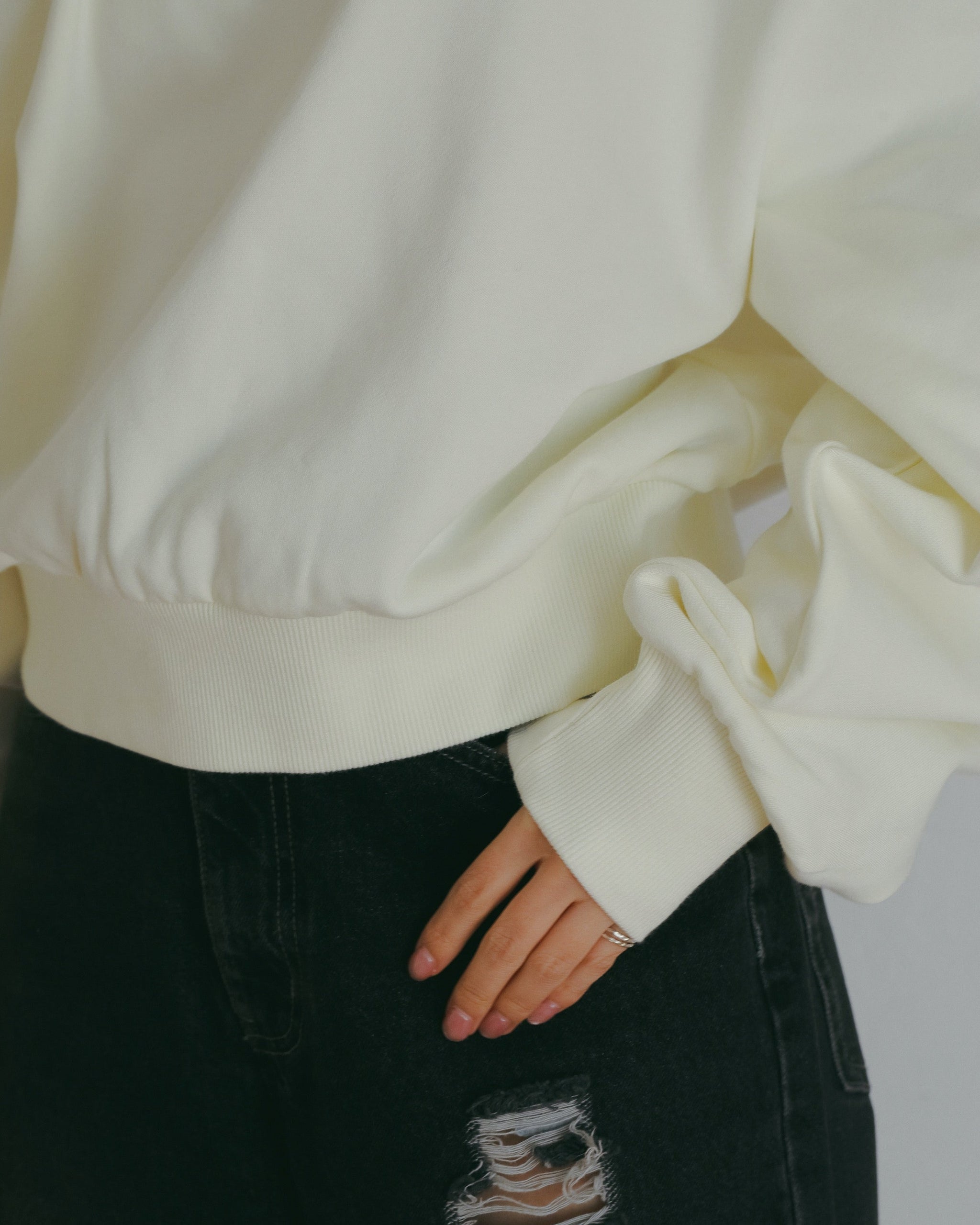 オフショルスウェット – N WITH.